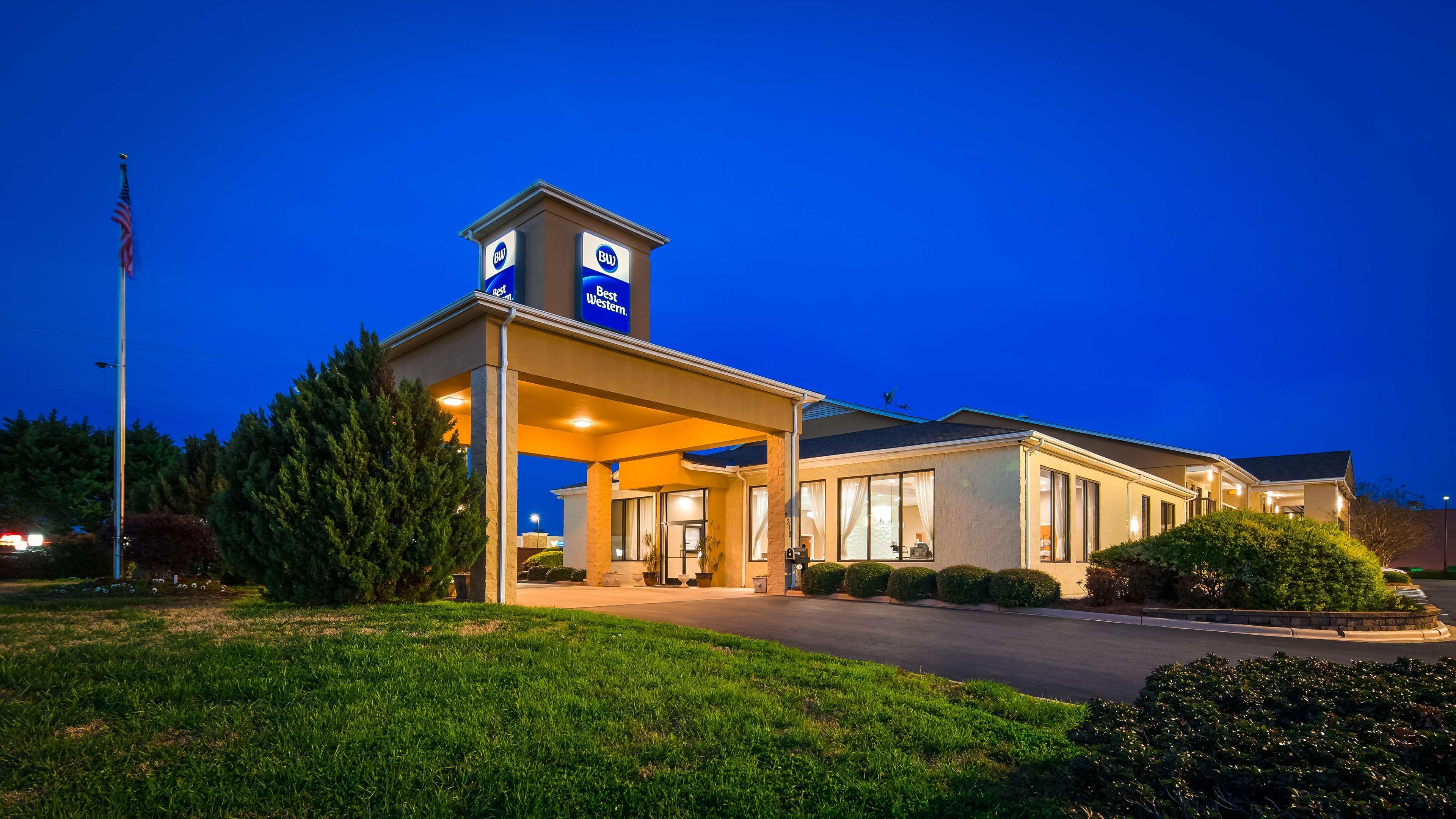 Best Western Inn & Suites Monroe Dış mekan fotoğraf